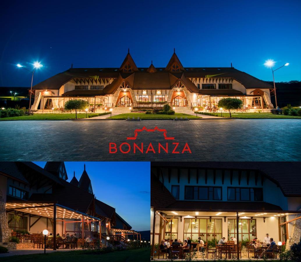 Bonanza Pensiune&Restaurant Mera Esterno foto